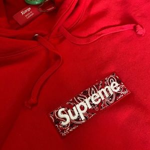Supreme Bandana Box Logo Hoodie- XL